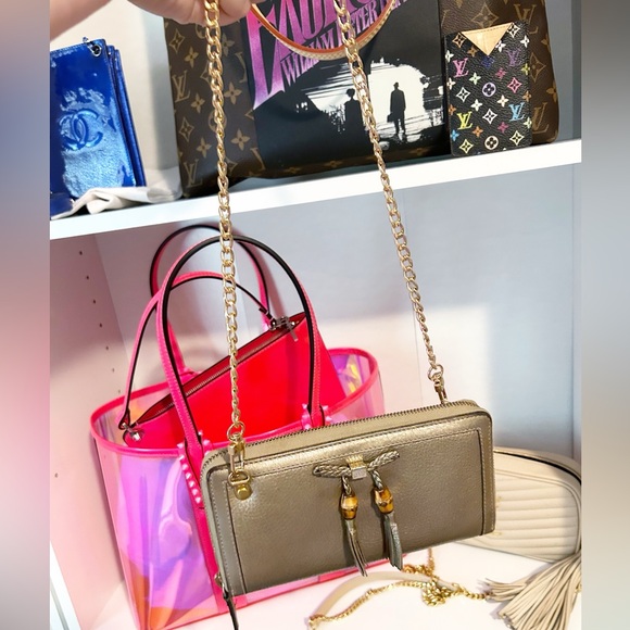 Authentic Gucci Y2K Metallic Gold Calfskin Bamboo Tassel Continental Wallet /WOC - Picture 3 of 13